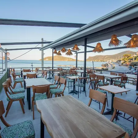 Hotel Kiani Akti 2*